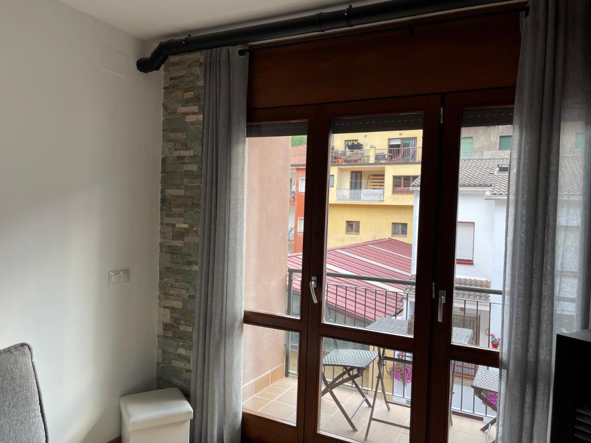 Piso Victoria Apartman Guardiola de Berga Kültér fotó
