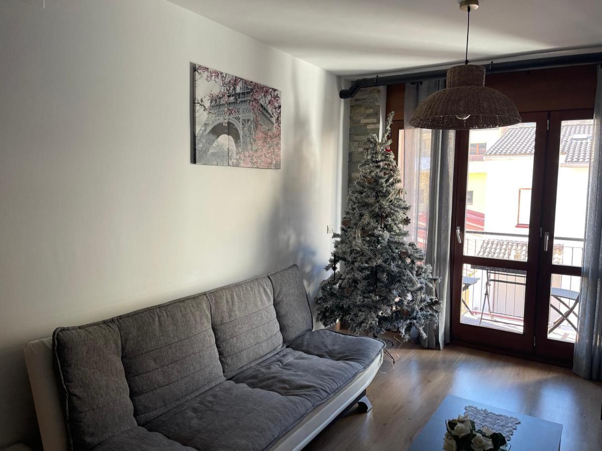 Piso Victoria Apartman Guardiola de Berga Kültér fotó